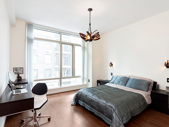 5th image of 18 W 48th St APT 16E