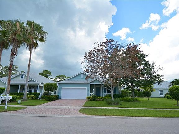 5th image of 434 NE Canoe Park Cir