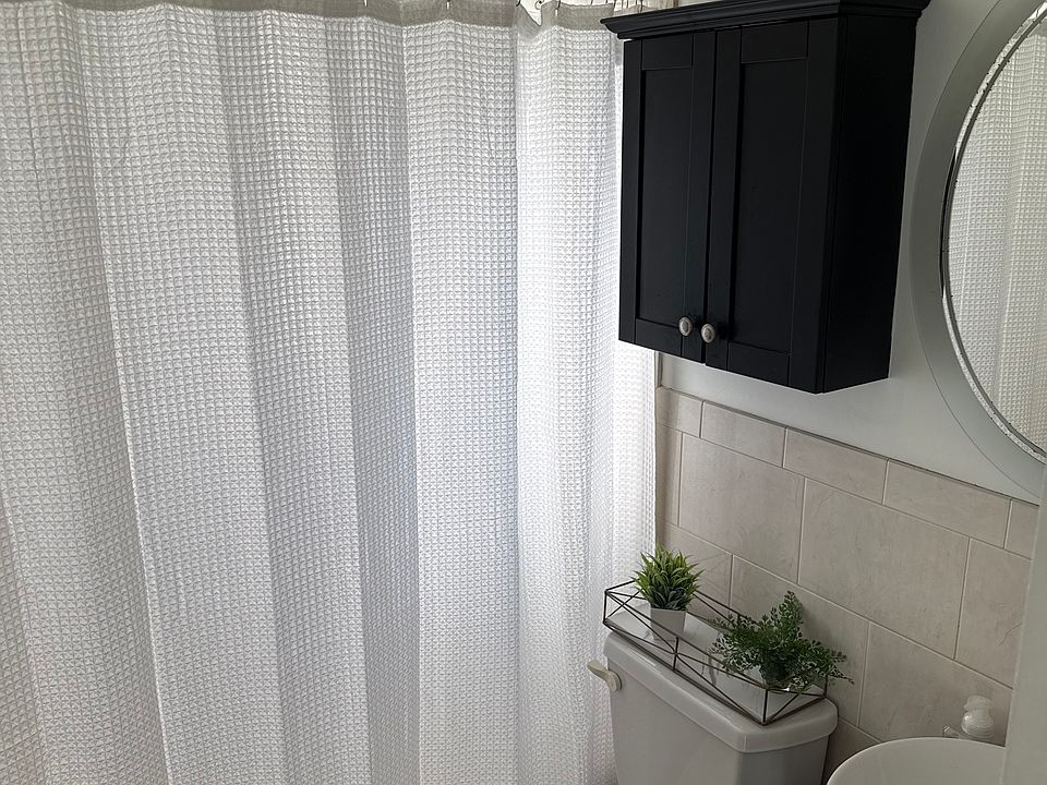 Take a shower with the Co sun peeking in!