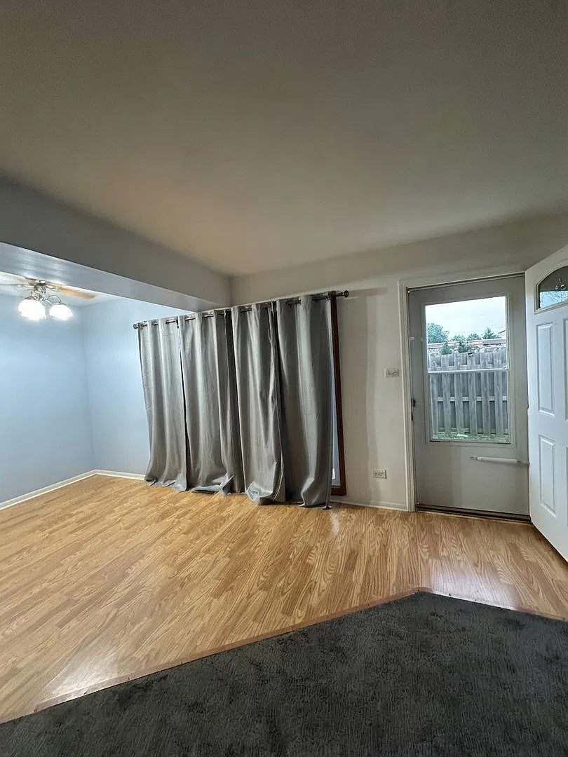 Move In Ready - 2BR, 1BA — Photo 3