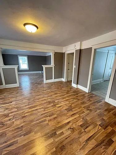 Floor plan Upper Unit