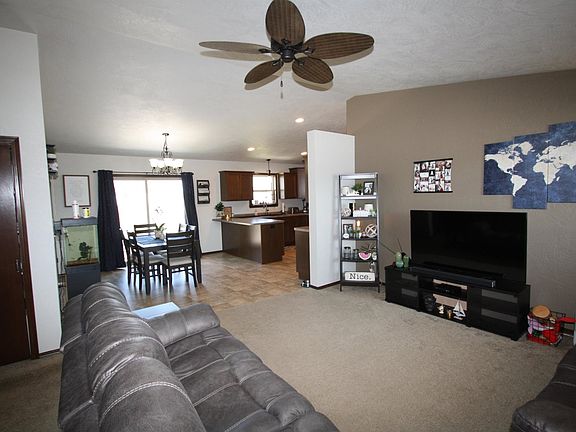 Spacious Living Room