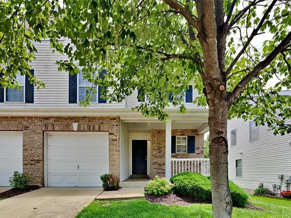 4964 Hurstborough Ct, Hazelwood, MO 63042