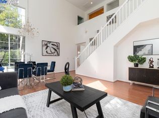 220 Bridgehead Ln, Hayward, CA 94544