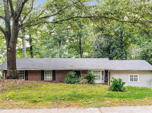 3173 Fern Valley Dr SW, Marietta, GA 30008