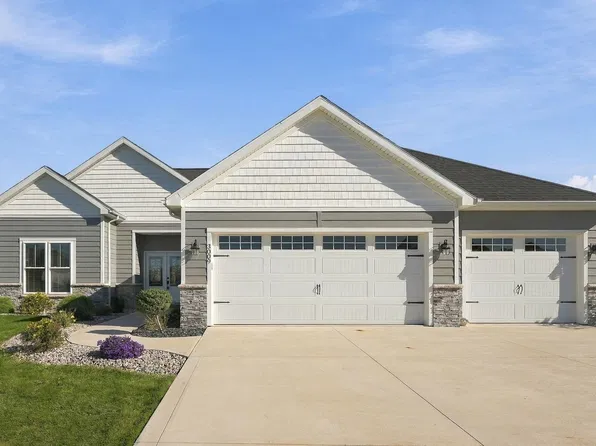 3009 Noble Hawk Dr, Kendallville, IN 46755