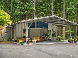 26030 Wax Orchard Rd SW, Vashon, WA 98070