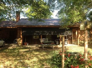846 River Bend Rd, Columbia, MS 39429