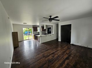 1029 S 30th St #1, Mount Vernon, WA 98274