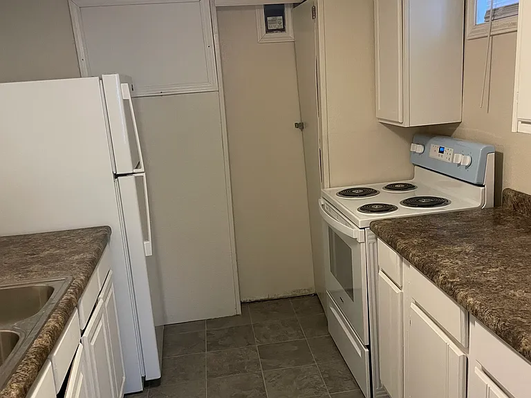 188 Helen M Montgomery Ave — Photo 6