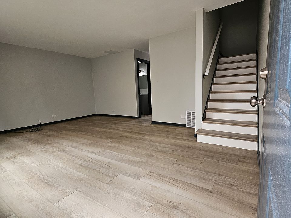 1st image of 1813 Dodge Ave #3C