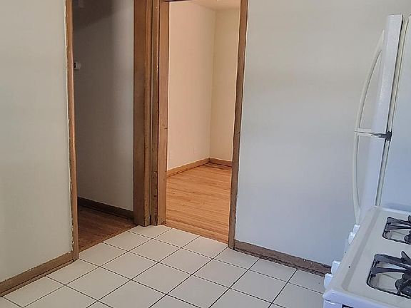 5th image of 2244 7th St #2244