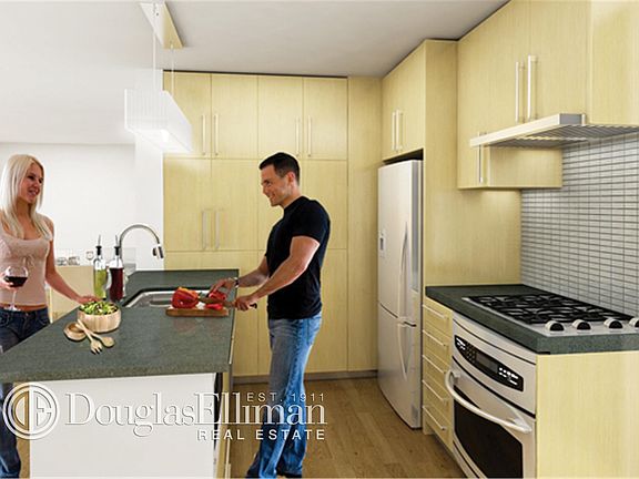 2nd image of 5-49 Borden Ave #D4