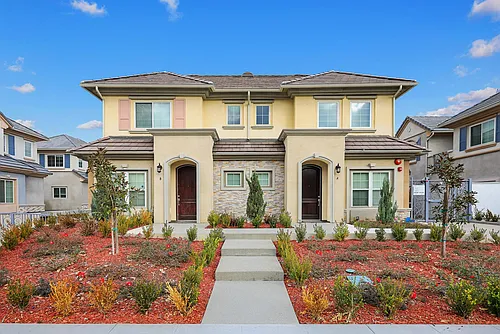 700 N Stoneman Ave #702A Photo 1