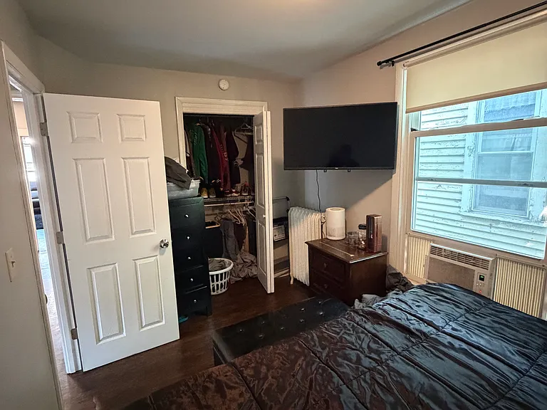 5 Pleasant Ave #UPPER — Photo 7