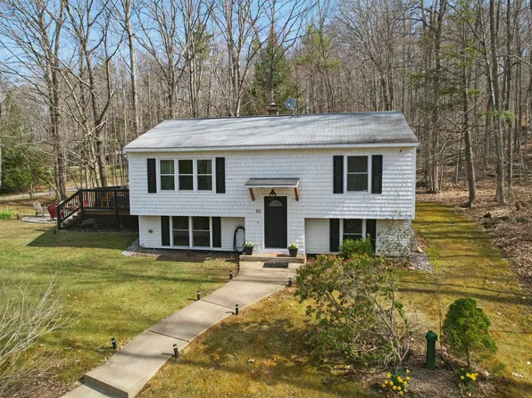 92 Piper Hill Road, Loudon, NH 03307