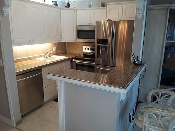 5th image of 126 Kent #H