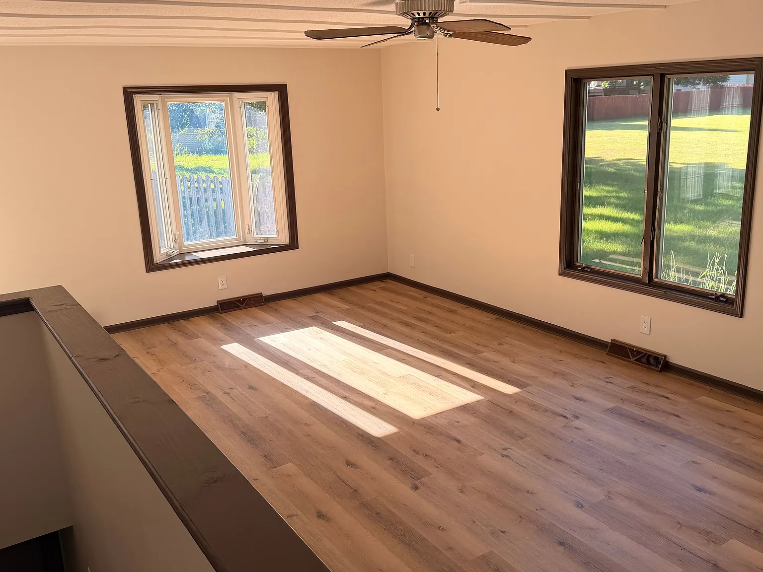 3 bed, 1.0 bath, 1780 sqft, $2,100 — Photo 2