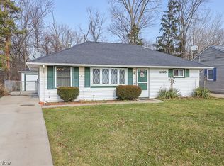 4325 Belle Ave, Sheffield Lake, OH