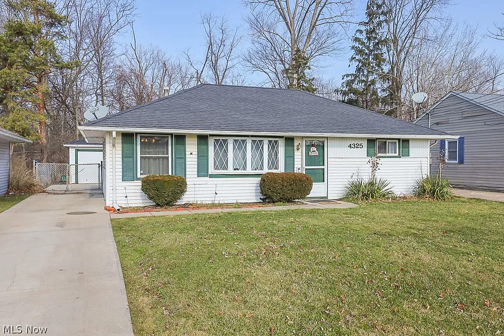 4325 Belle Ave photo 1