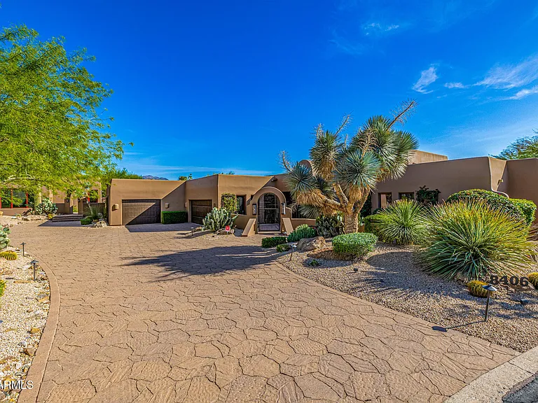 8406 E Calle Buena Vis — Photo 3