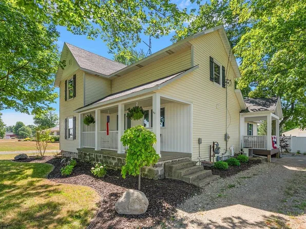 4548 Bauer Rd, Hudsonville, MI 49426