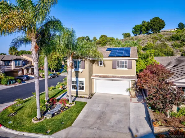 200 Canyon Creek Way, Oceanside, CA 92057