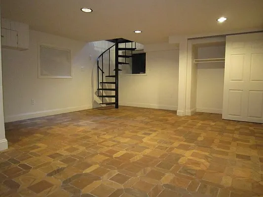 Rented by JK Dansar Corp | media 48