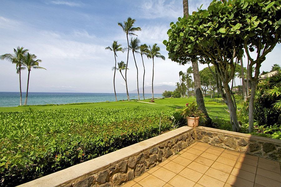 Front Lanai / North Facing