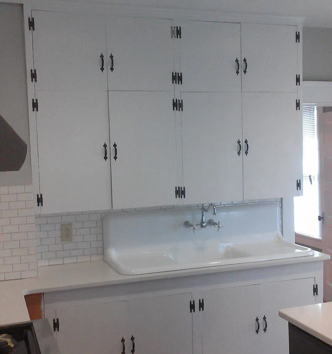 1104 W 4th St — Photo 3