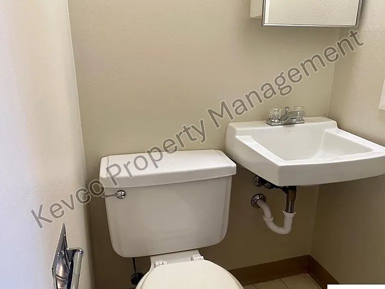 1101 Ponderosa Dr — Photo 33