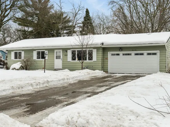 2105 Leland Dr, Madison, WI 53711