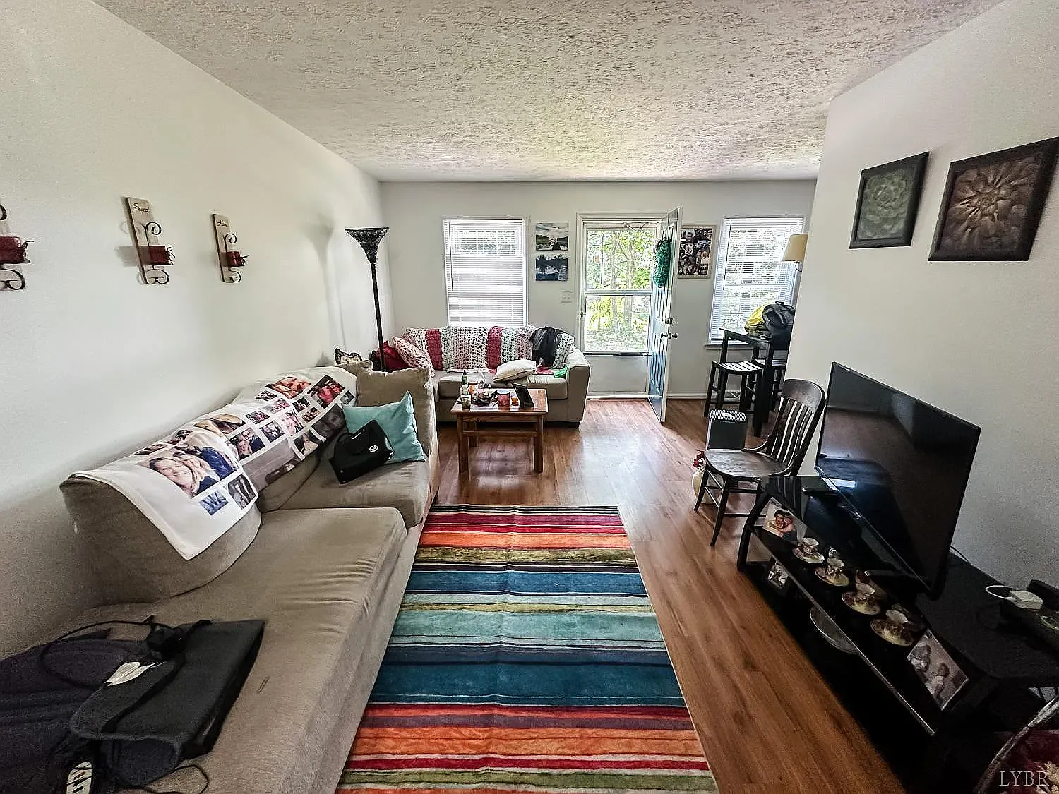 256 Oak Hill Dr — Photo 3