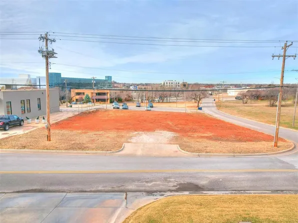 6419 N Shartel Ave #39, Oklahoma City, OK 73116