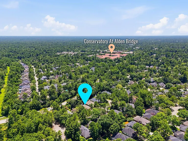 18 Mulberry Glen Pl — Photo 45