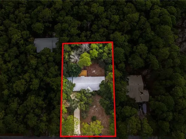 1003 Monberaut Pl, Dauphin Island, AL 36528