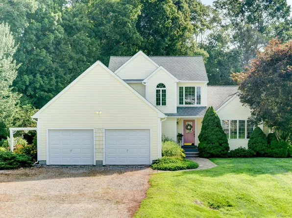 148 East Hebron Turnpike, Lebanon, CT 06249