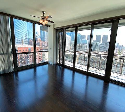 4th image of 660 W Wayman St #1303