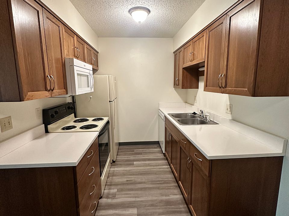 1st image of 1120 Hancock Dr #1122-8