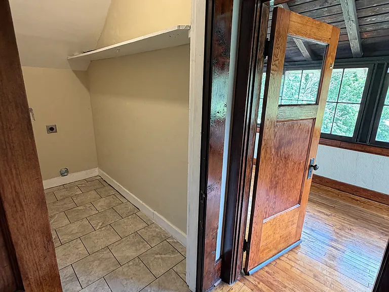346 Wilderness Rd — Photo 36