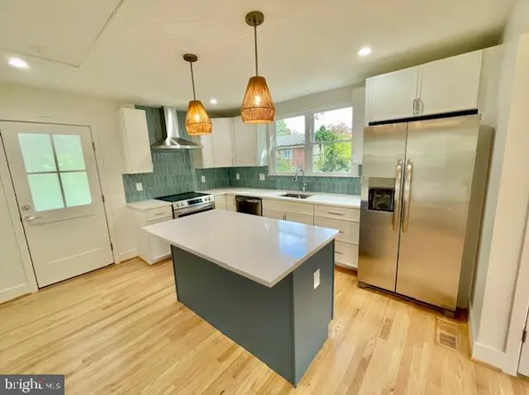 809 John Smith St, Havre De Grace, MD 21078