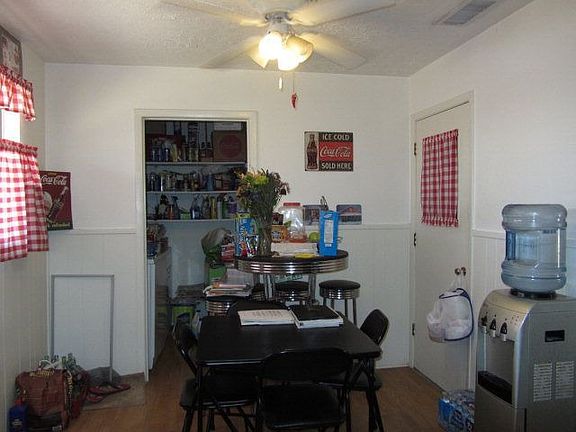 3rd image of 4801 Thomason Dr