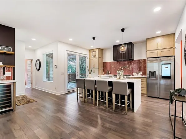 3087 Alston Dr, Decatur, GA 30032