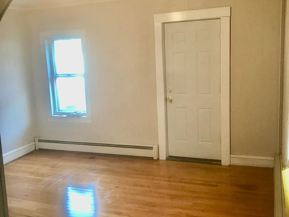 1st image of 22 Wilford St
