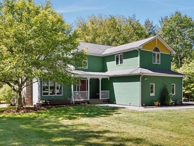 1835 Oak Grove Dr, Dighton, MA, 02715