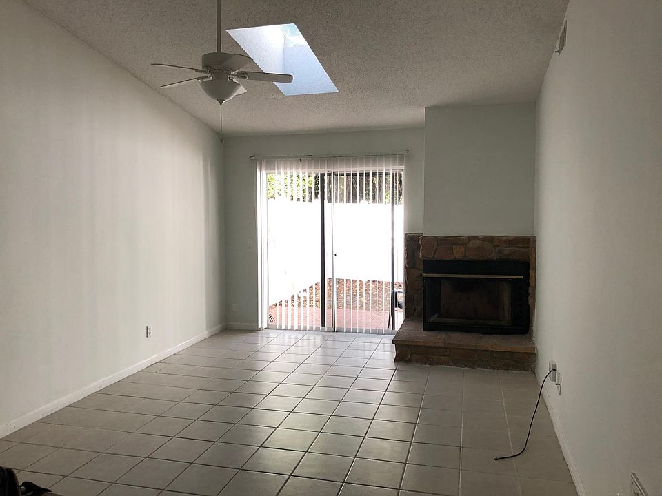 2nd image of 129 Hidden Arbor Ct #129