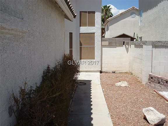 3rd image of 4656 Baby Bird Ln