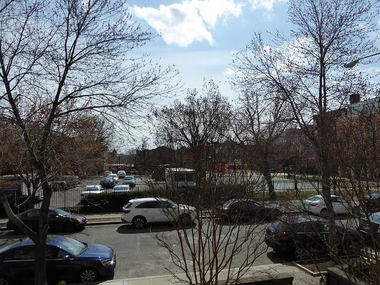 1447 Girard St NW #2 — Photo 3