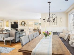 37 Stratford Rd, Newton, MA 02465