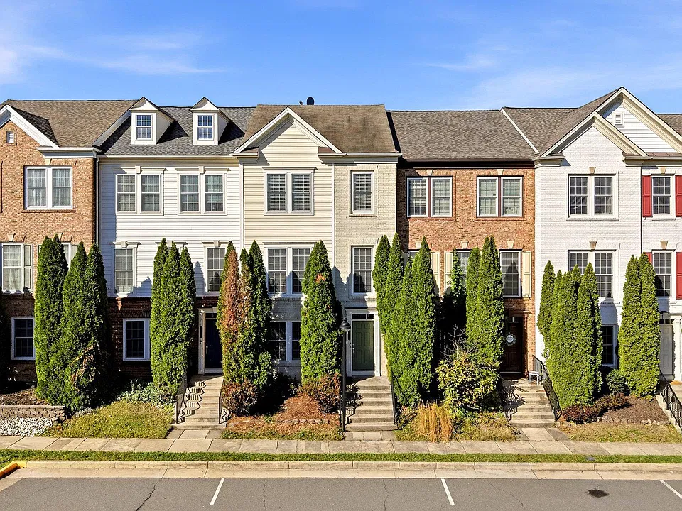 197 Great Laurel Sq SE